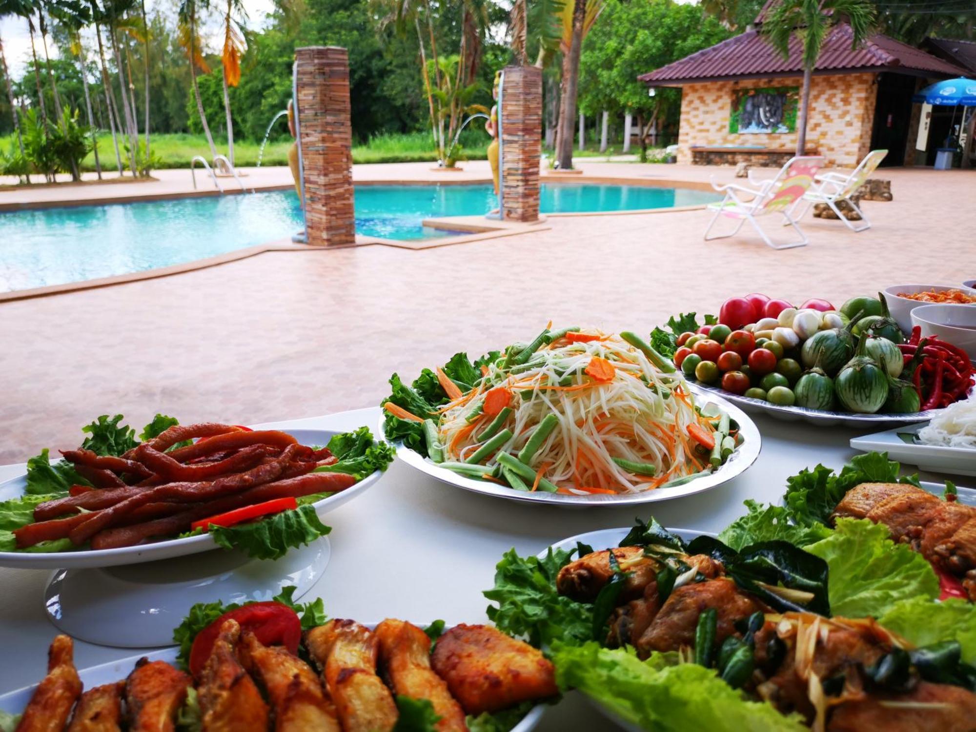 Rs Phong Riverside Resort 坤敬 外观 照片